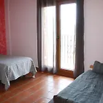 Hostal Gudar Gudar