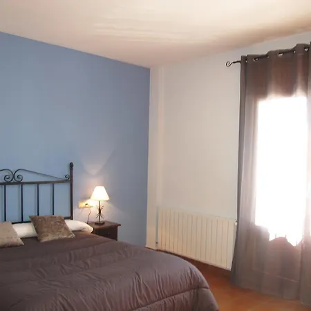 Hostal Gudar 2*