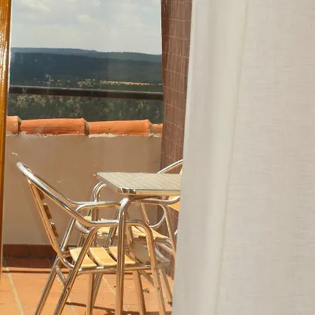 Maison d'hôtes Hostal Gudar Gúdar