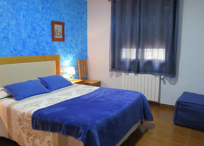 Hostal Gudar Guest house Gudar